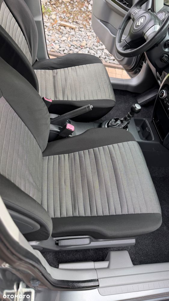 Suzuki SX4 2.0 DDiS 4x4 Style - 11