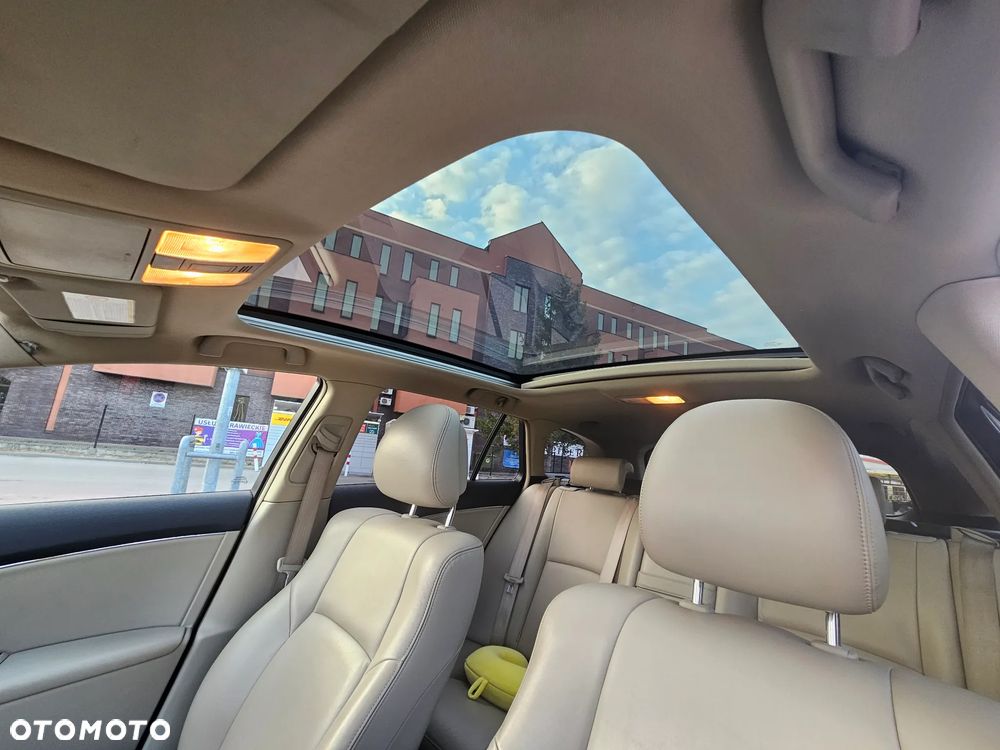 Toyota Avensis 2.2 D-CAT Prestige - 6