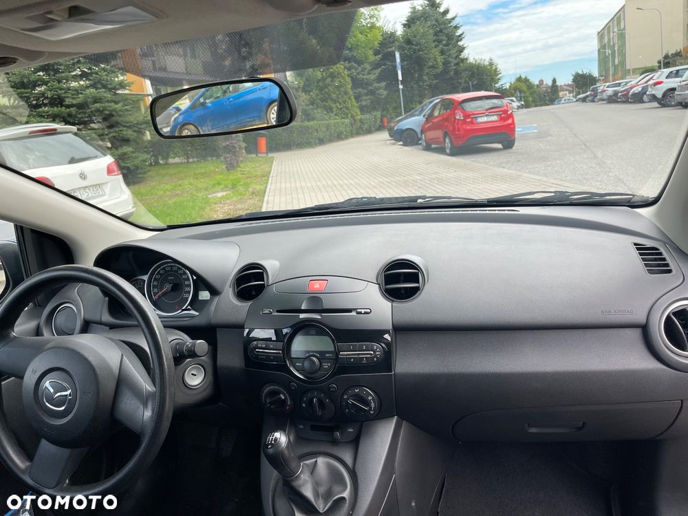 Mazda 2 1.3 Comfort - 10
