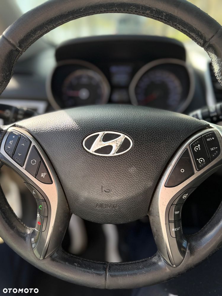 Hyundai i30 1.6 CRDi Comfort - 16