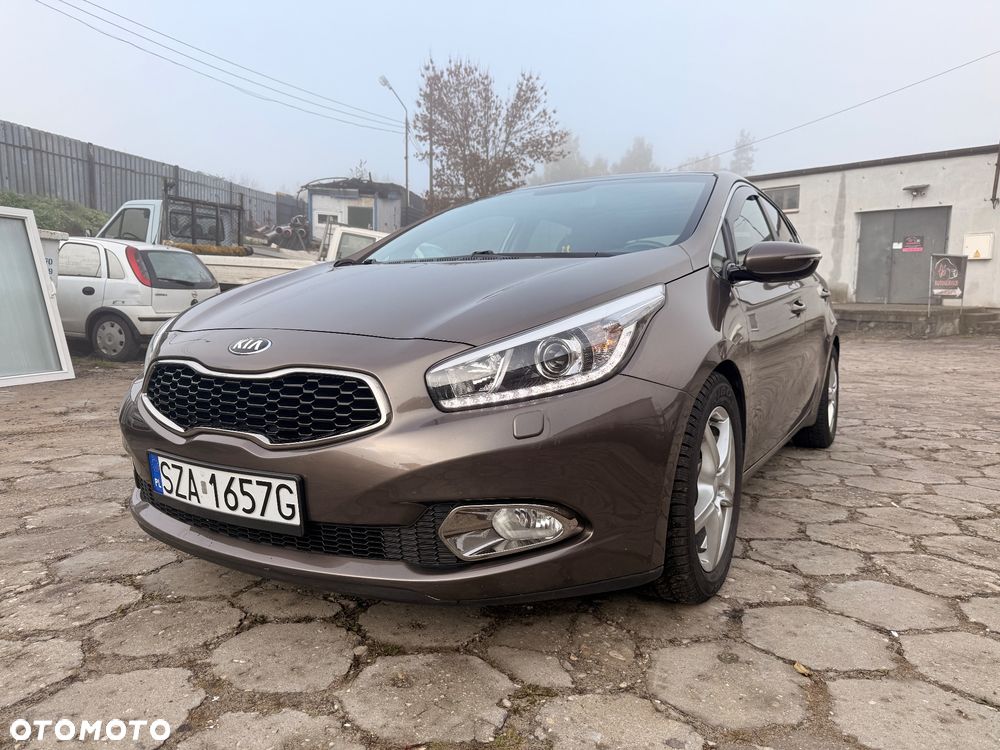 Kia Ceed 1.4 CVVT - 2