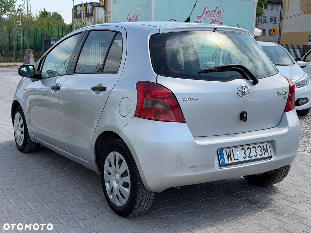 Toyota Yaris 1.3 Luna - 3