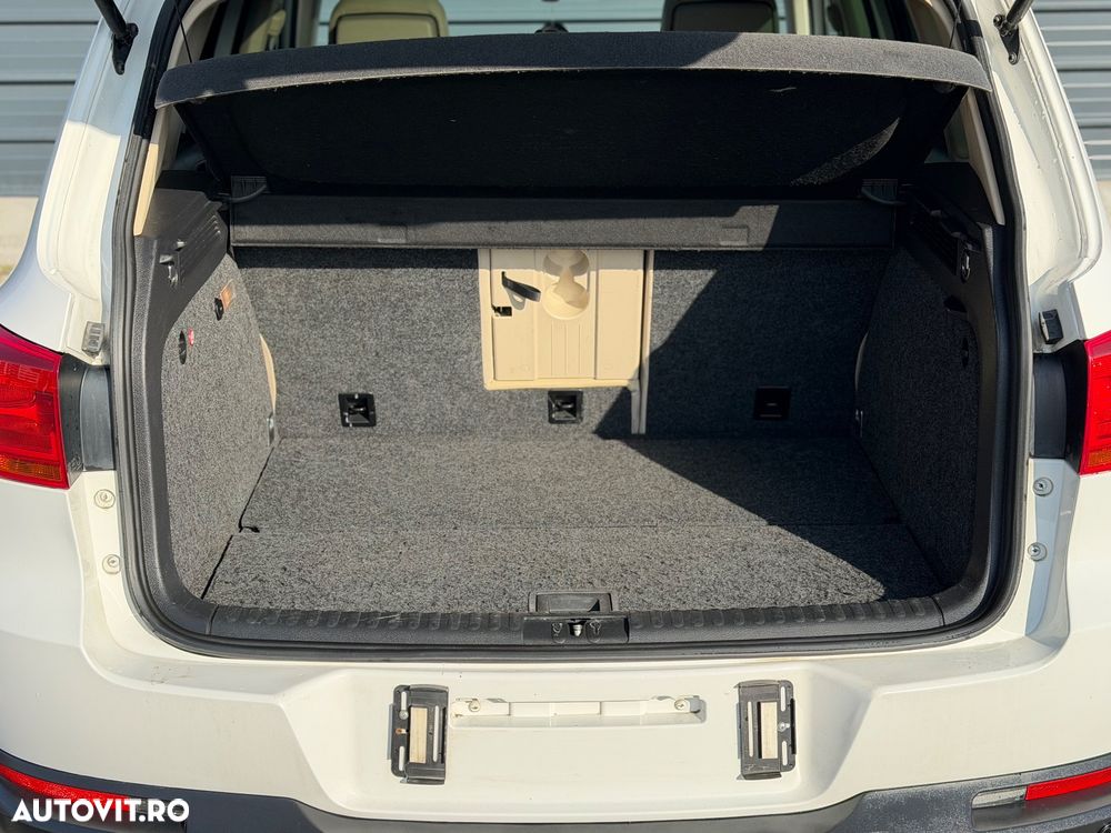 Volkswagen Tiguan 2.0 TDI DPF 4Motion DSG Exclusive - 17