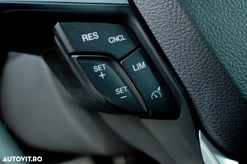 Ford Mondeo - 21