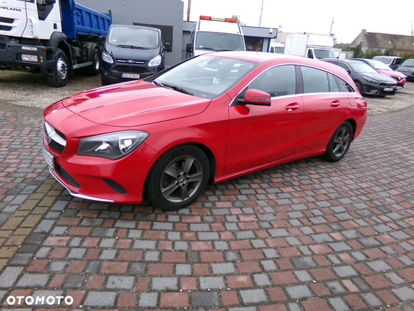 Mercedes-Benz CLA Shooting Brake 200 d 7G-DCT SCORE