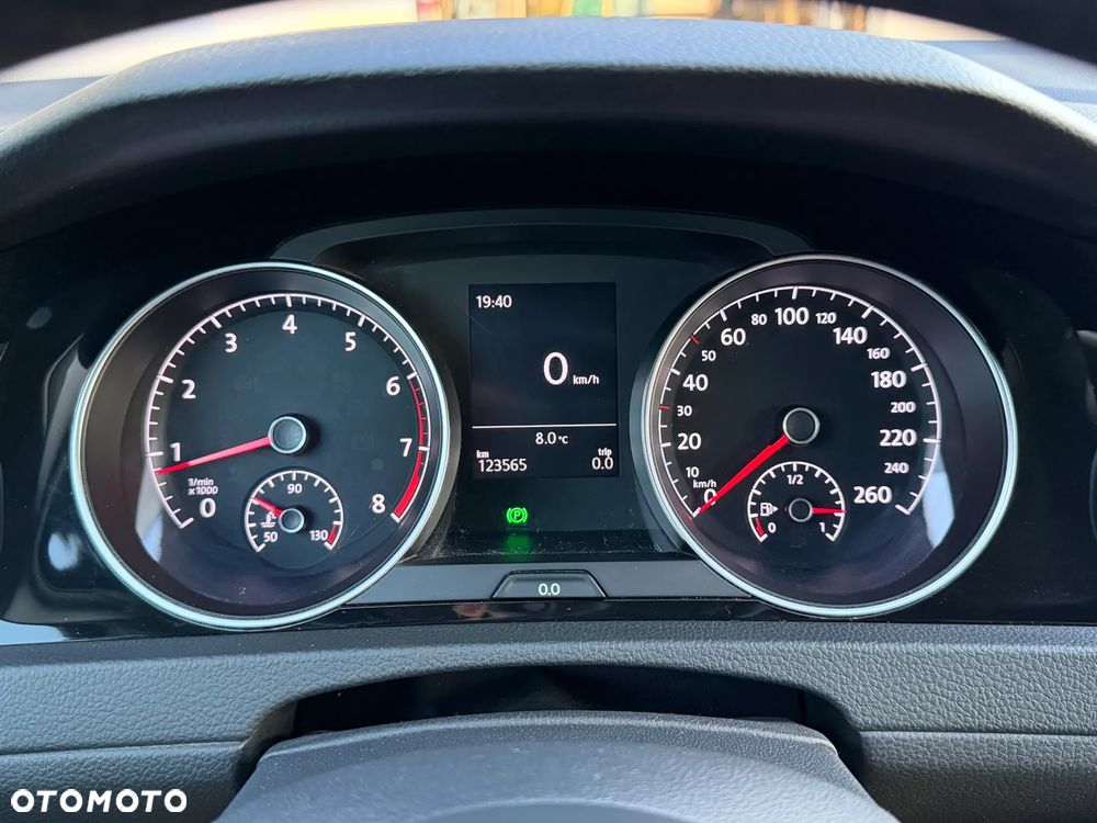 Volkswagen Golf 1.4 TSI BMT Highline - 10