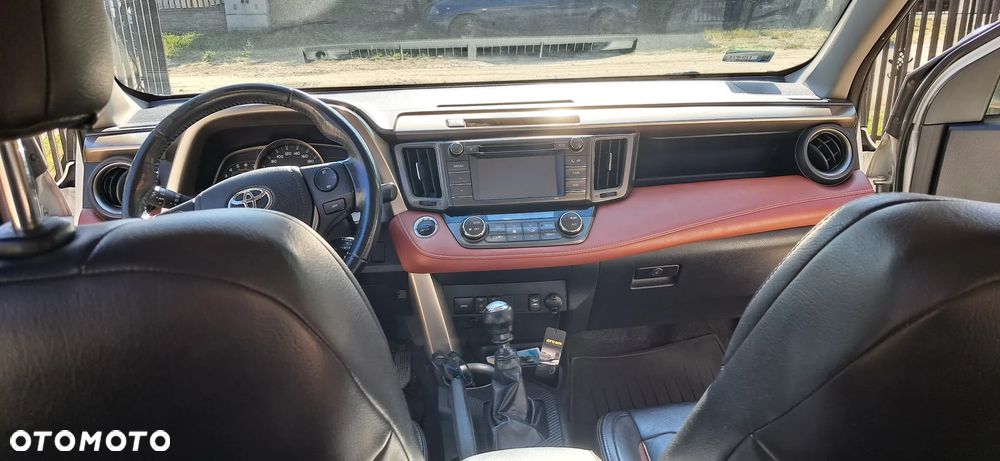 Toyota RAV4 2.0 D-4D Prestige - 5