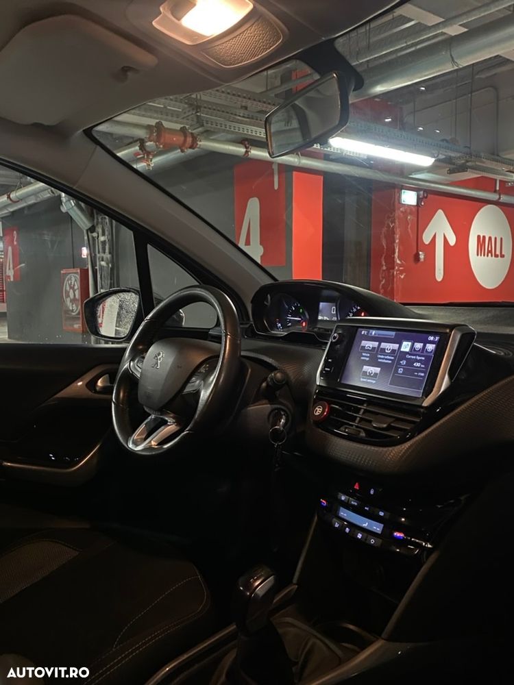 Peugeot 2008 PureTech 82 Style - 8