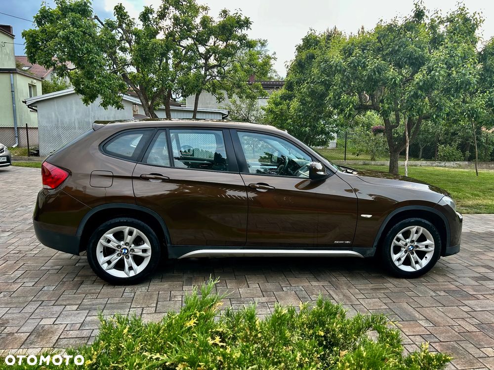BMW X1 sDrive18i - 10