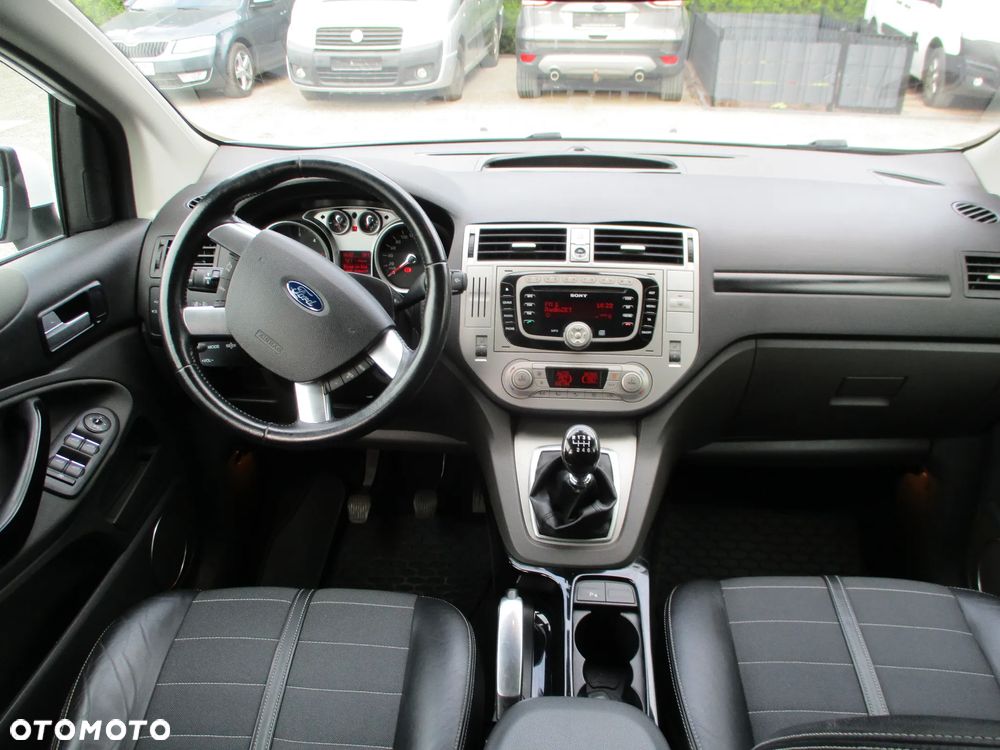 Ford Kuga 2.0 TDCi 4WD Trend - 18