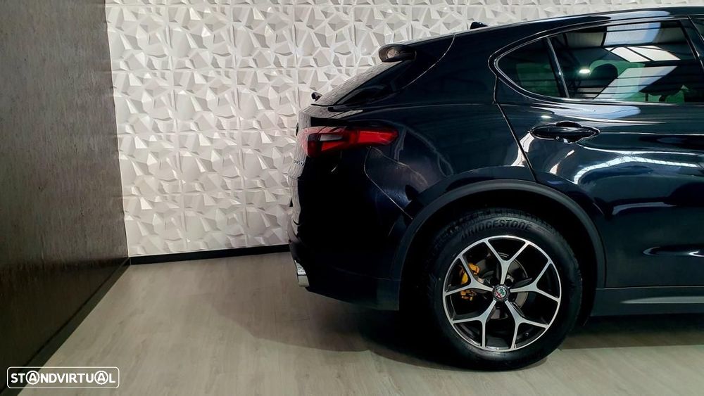 Alfa Romeo Stelvio 2.2 D Super AT8 Q4 - 7
