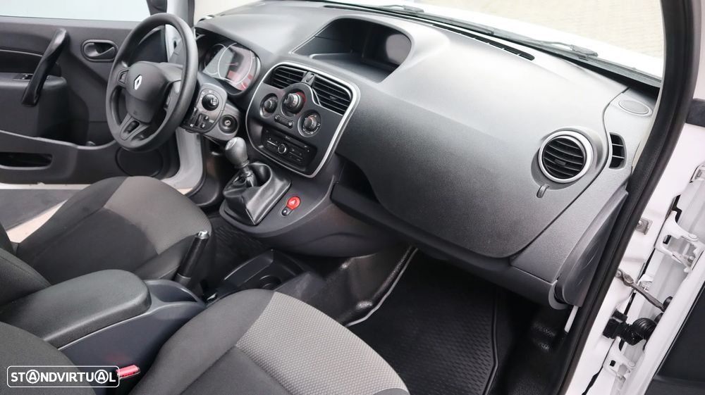Renault Kangoo 1.5 DCI 95 Maxi GPS - 12