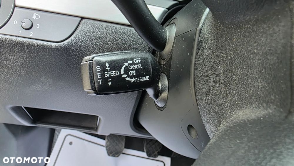 Audi A4 Avant 2.0 TDI - 24