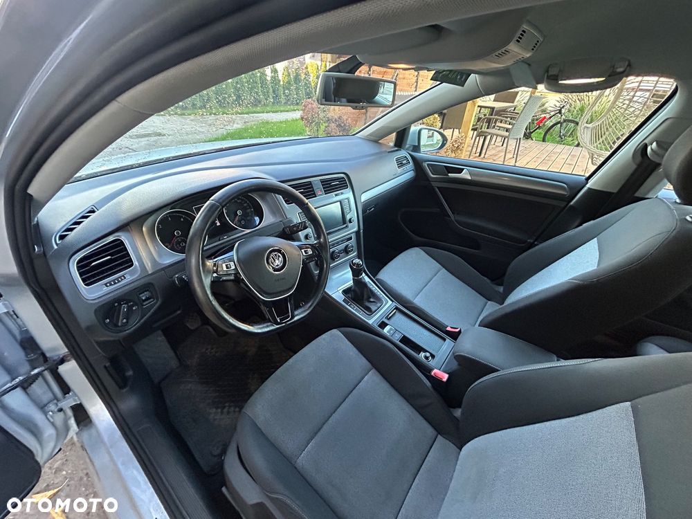 Volkswagen Golf VII 1.6 TDI BMT Trendline - 15