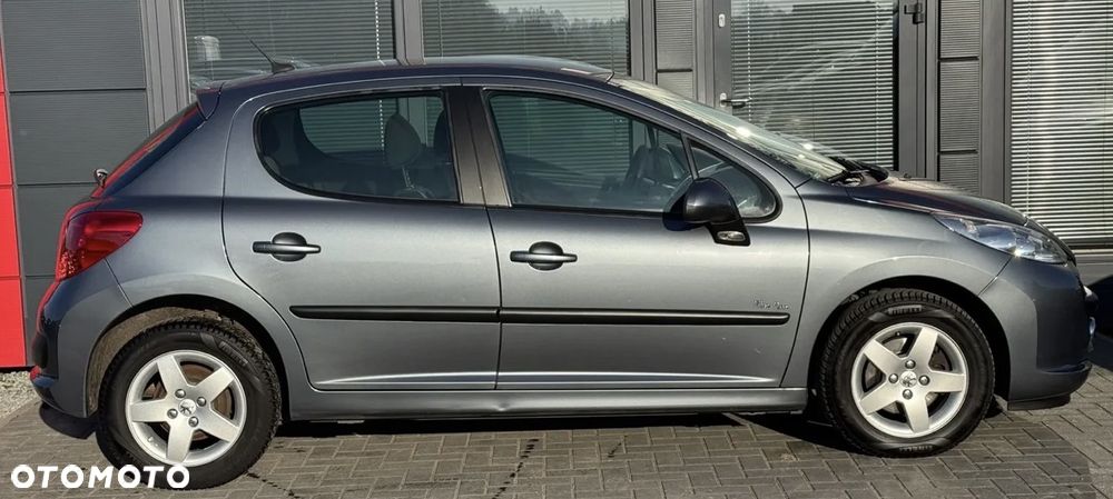 Peugeot 207 - 4