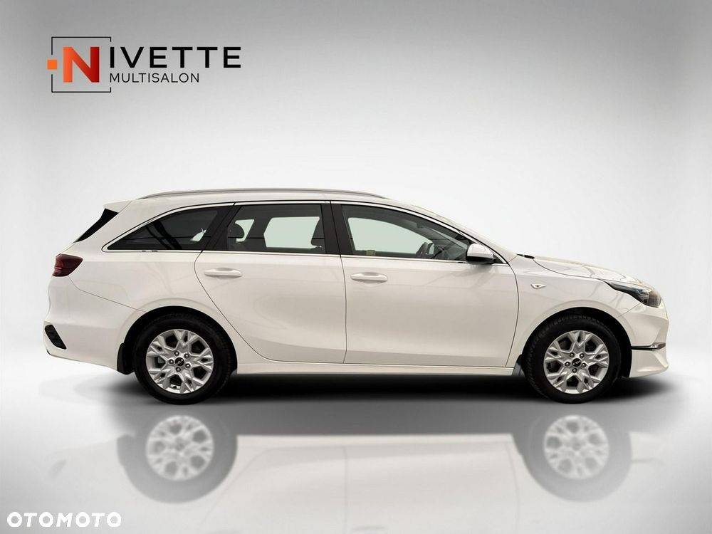 Kia Ceed - 8