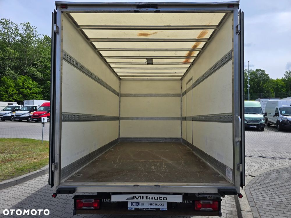 Iveco MR DAILY 35S/MR - 22