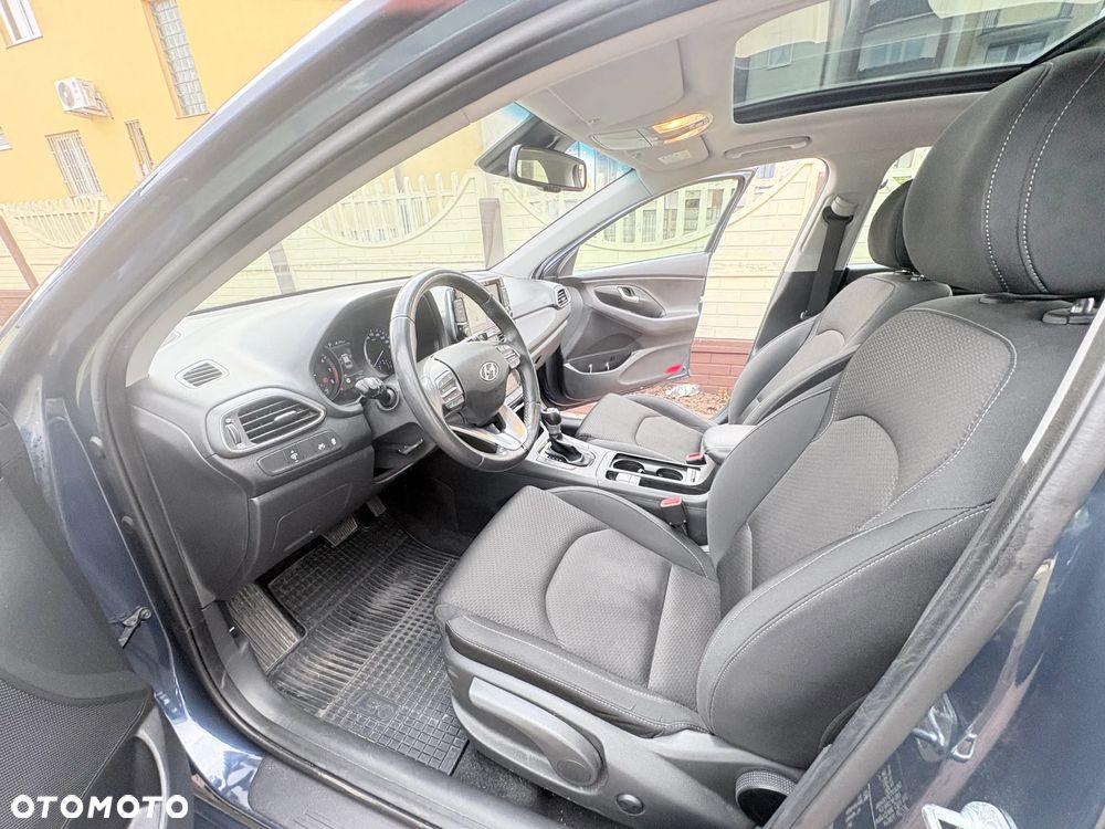 Hyundai i30 1.4 T-GDI DCT Premium - 7