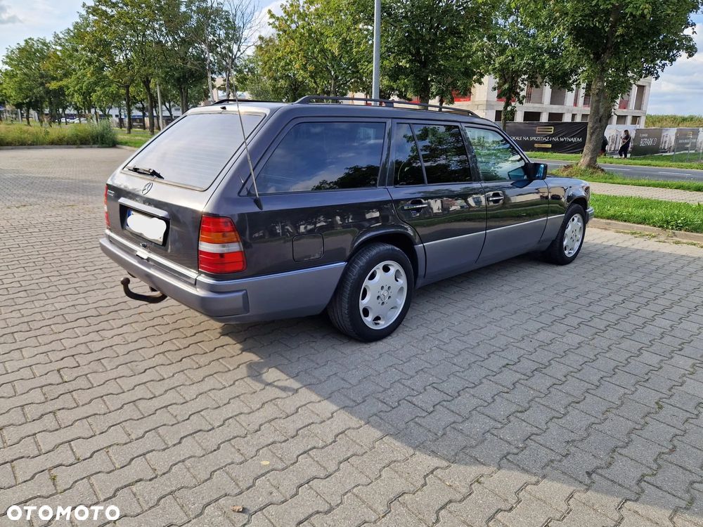 Mercedes-Benz W124 (1984-1993) - 6