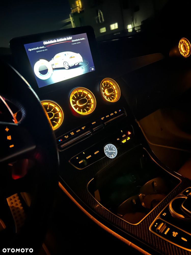 Mercedes-Benz Klasa C AMG 43 Coupe 4Matic 9G-TRONIC Night Edition - 38