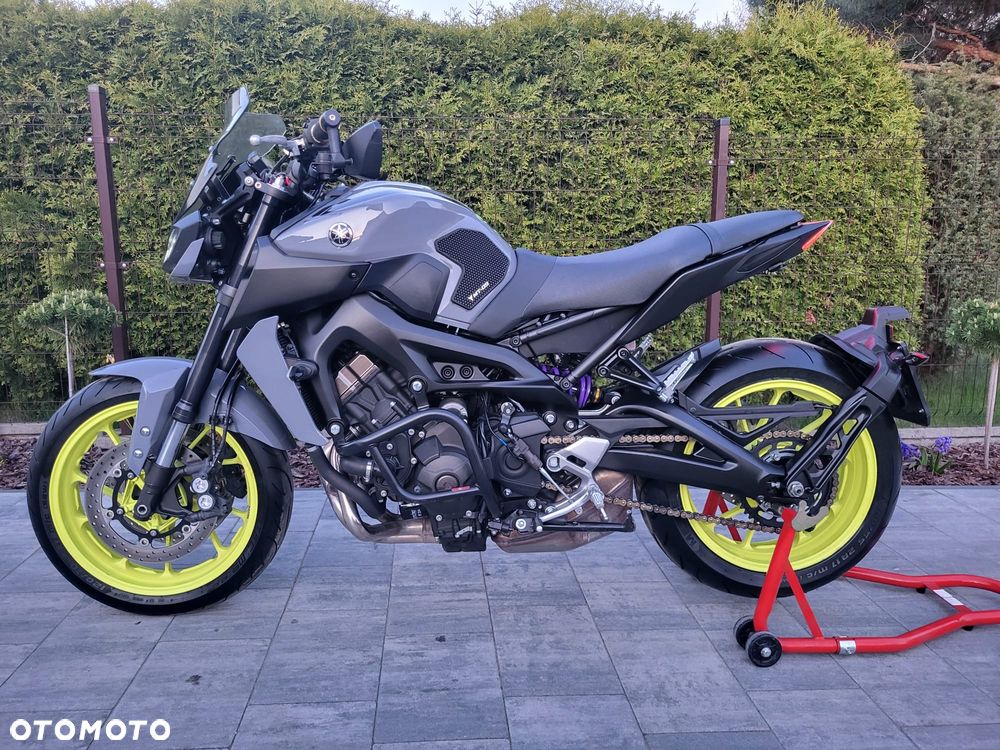 Yamaha MT - 13