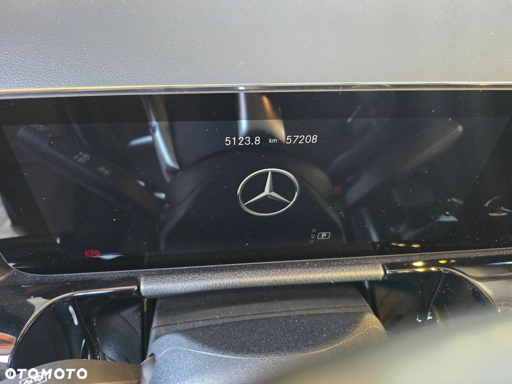 Mercedes-Benz GLA 200 AMG Line - 29