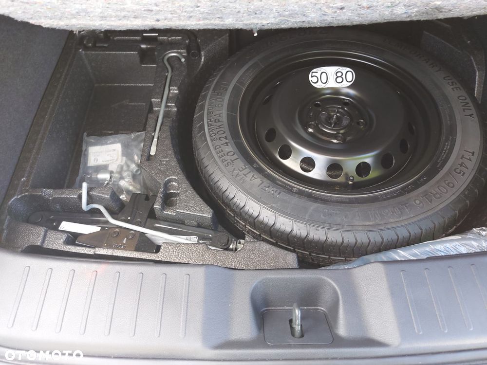 Nissan Juke - 34