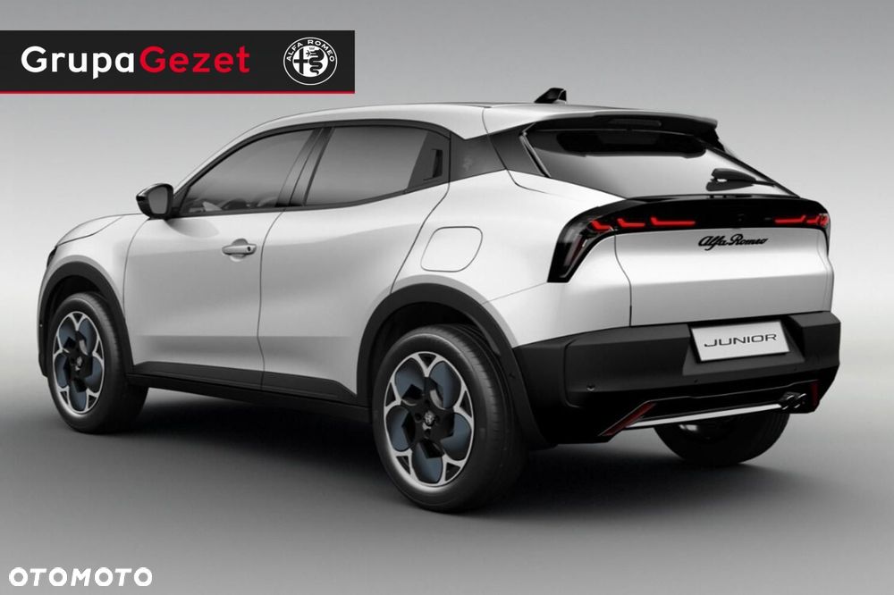 Alfa Romeo Junior