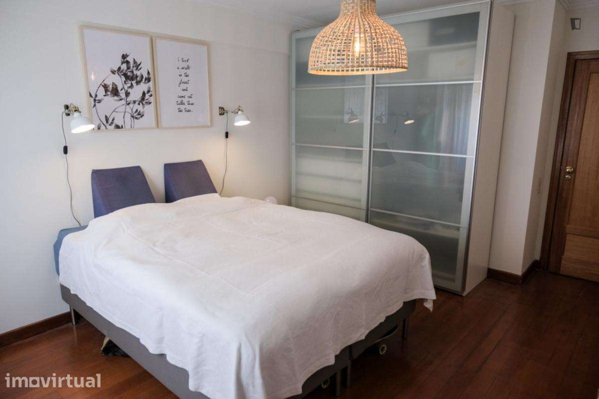 Apartamento com 1 quartos - localizado em Sete Rios Lisbon - Grande imagem: 2/14