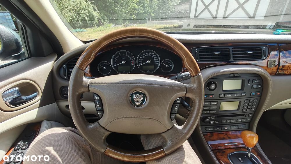 Jaguar S-Type 2.7 Twin Turbo Executive - 23
