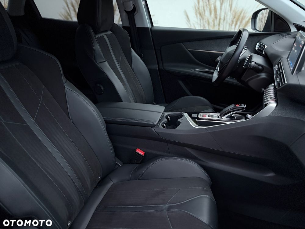 Peugeot 3008 1.2 PureTech Crossway S&S EAT6 - 27