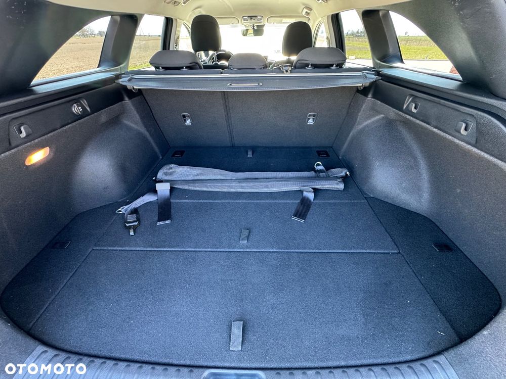 Kia Ceed 1.6 CRDi DCT Vision - 10