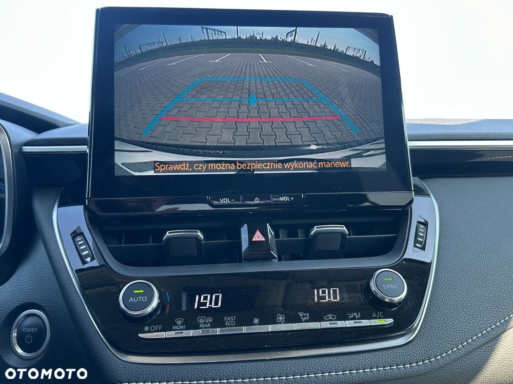 Toyota Corolla 1.8 Hybrid Style - 21