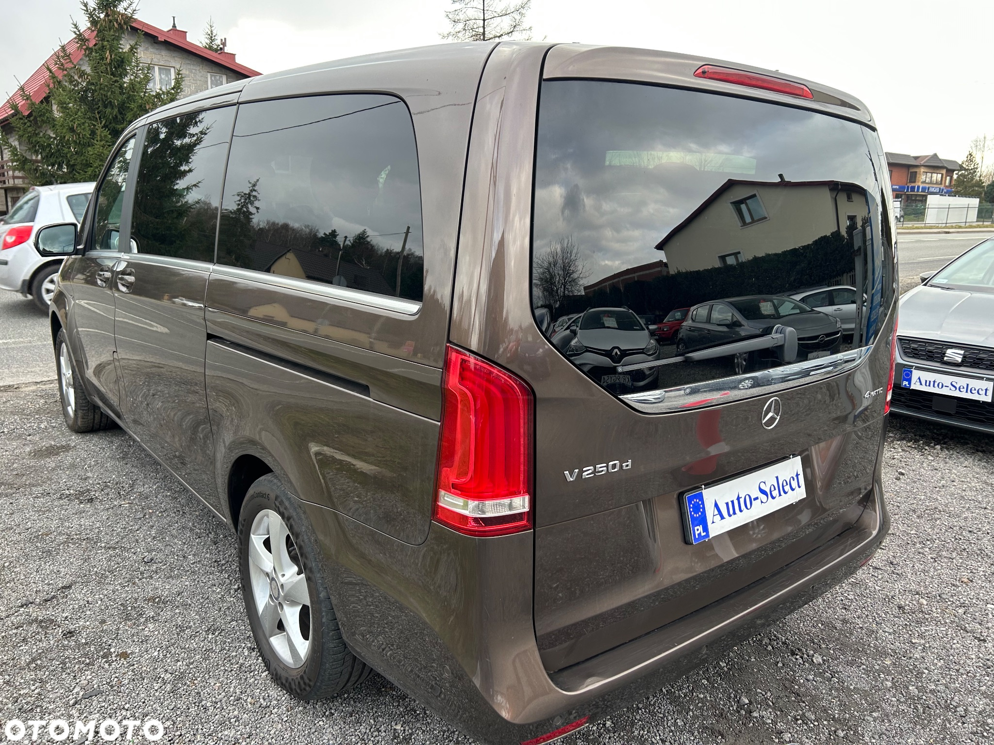 Mercedes-Benz Klasa V 250 d 4-Matic 7G-Tronic (d³ugi) - 8