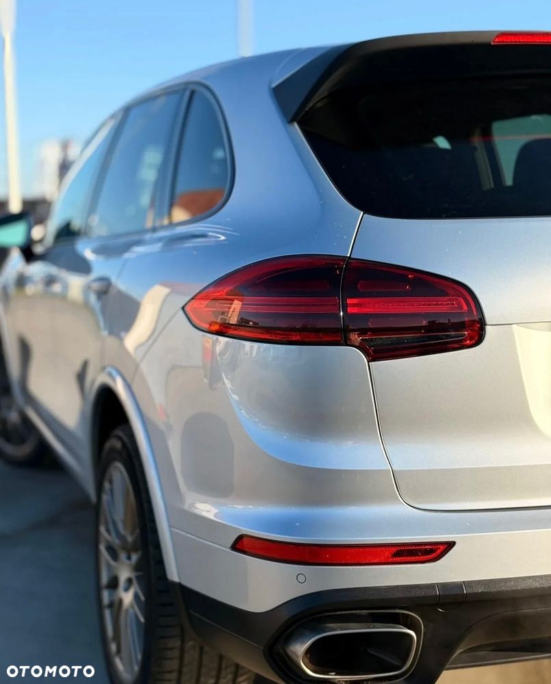 Porsche Cayenne Platinum Edition - 5