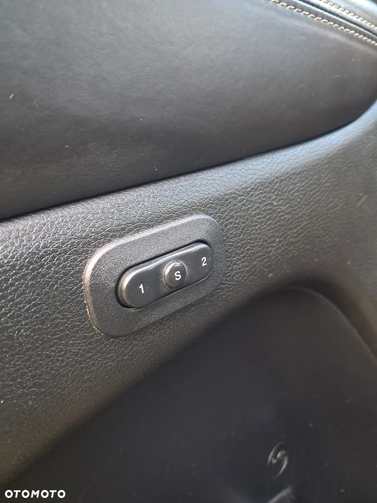 Jeep Grand Cherokee 3.6 V6 Overland - 26