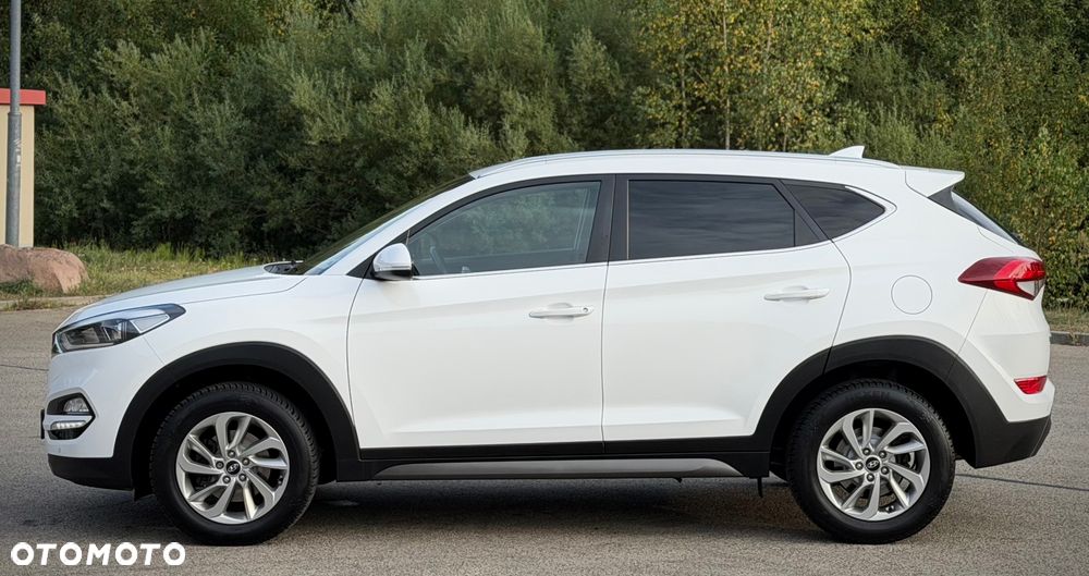 Hyundai Tucson 1.6 GDI BlueDrive Style 2WD - 16