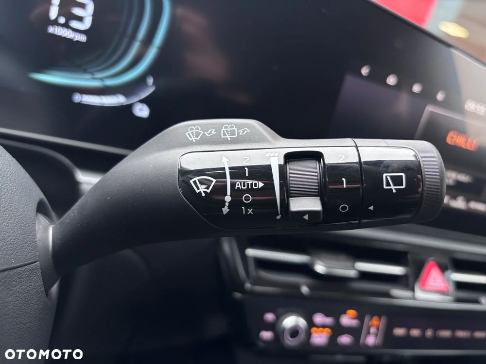 Kia Niro 1.6 GDI Hybrid L - 25