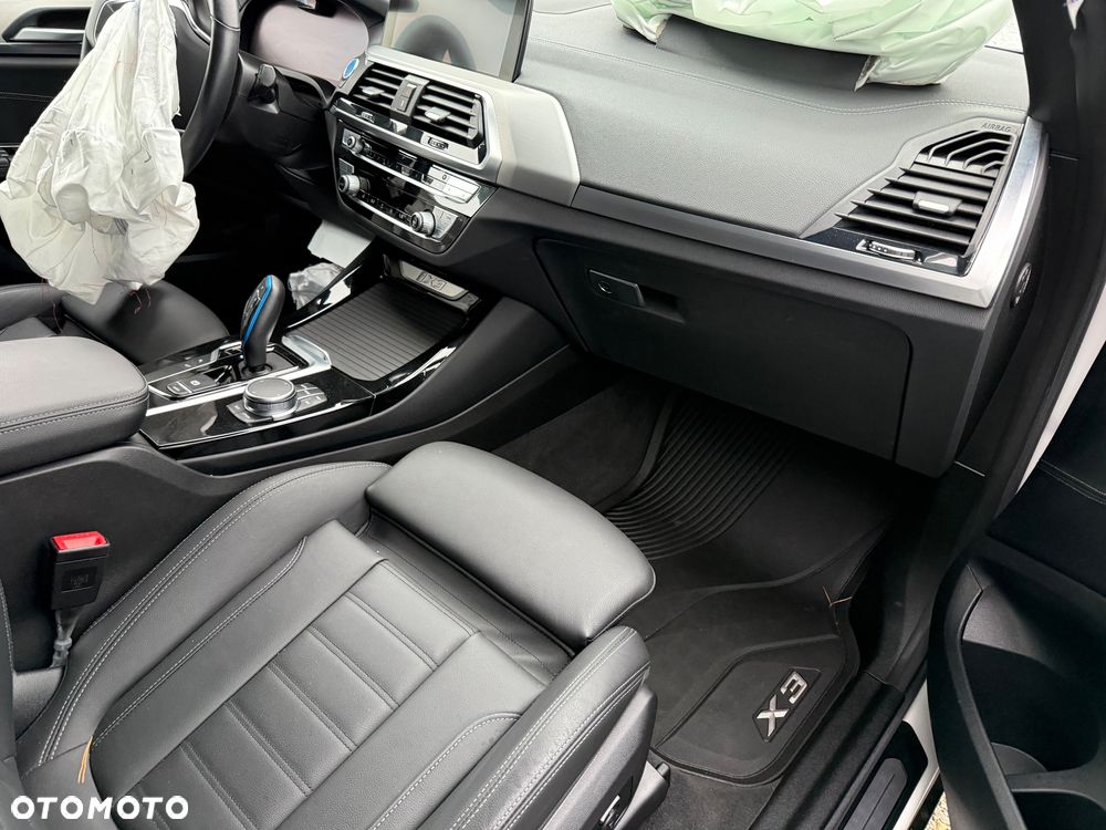 BMW iX3 Impressive - 18