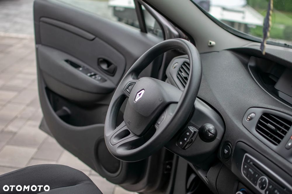 Renault Scenic - 36