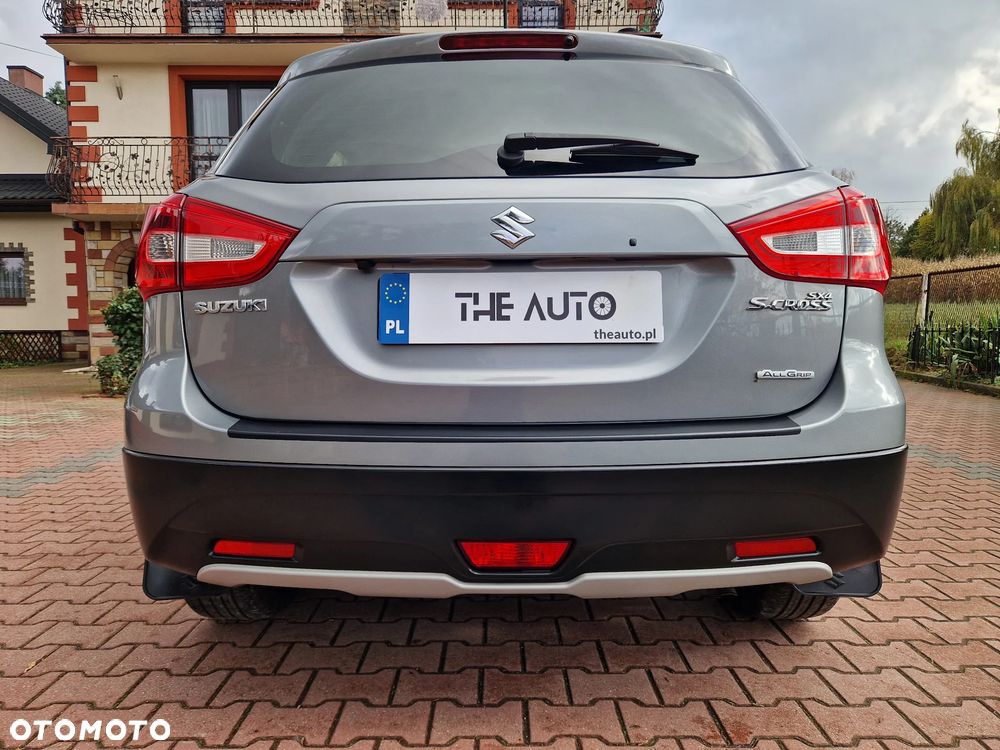 Suzuki SX4 S-Cross 1.4 T Premium 4WD - 9