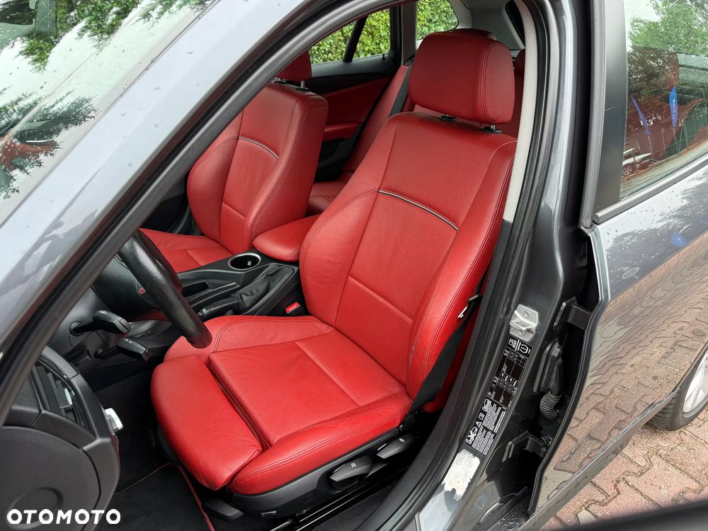 BMW X1 xDrive18d - 21