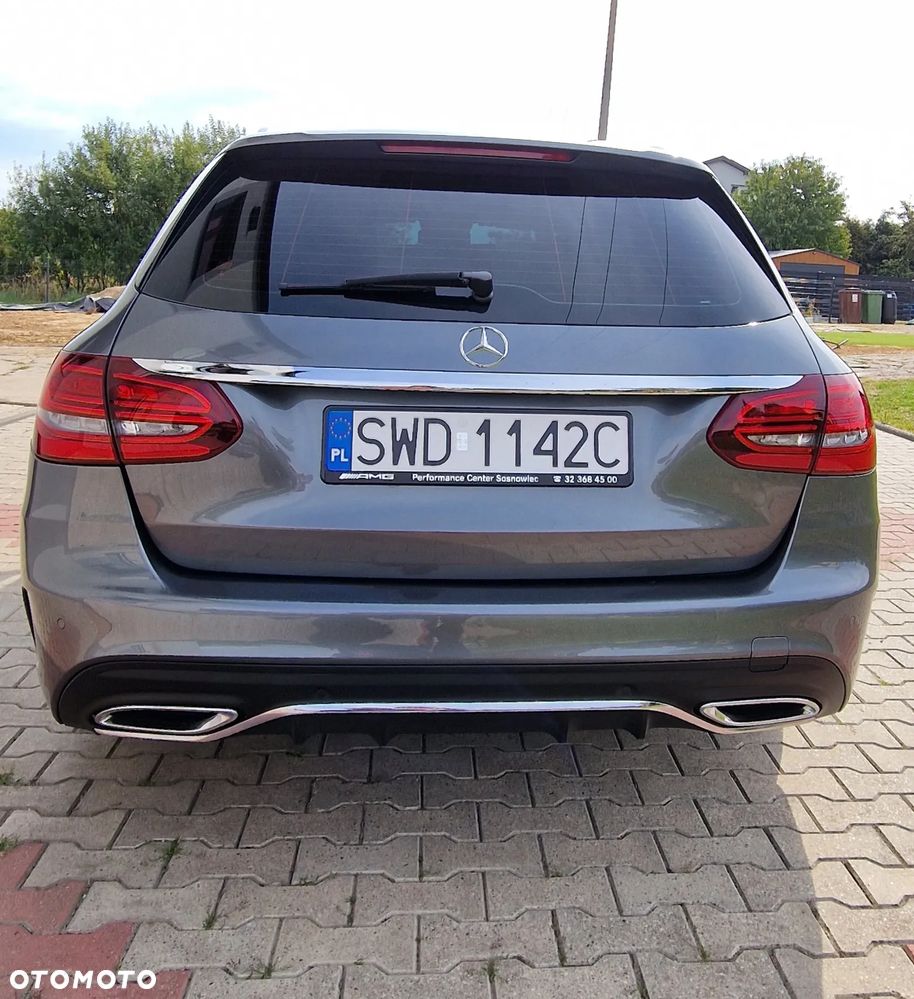 Mercedes-Benz Klasa C 220 d T 9G-TRONIC AMG Line - 6