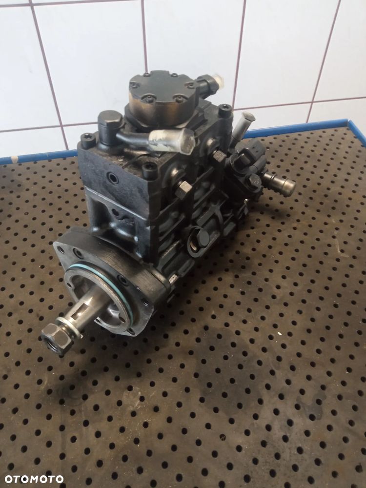 Pompa wtryskowa  Caterpillar  2641A405 - 5