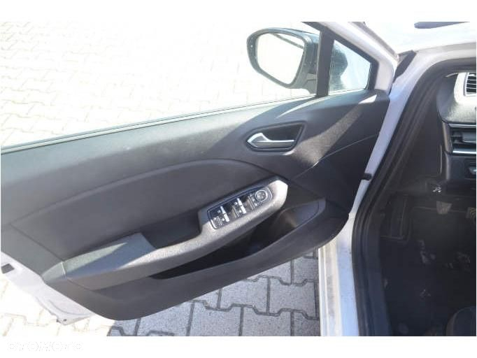 Renault Clio - 39