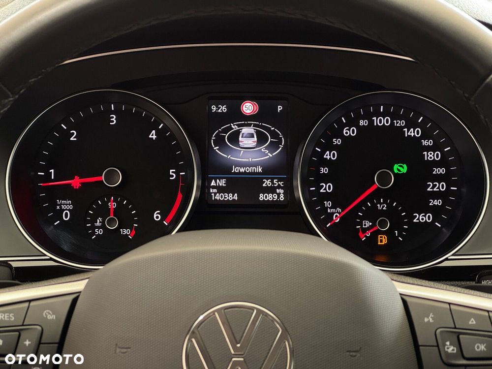 Volkswagen Passat 2.0 TDI EVO Business DSG - 16