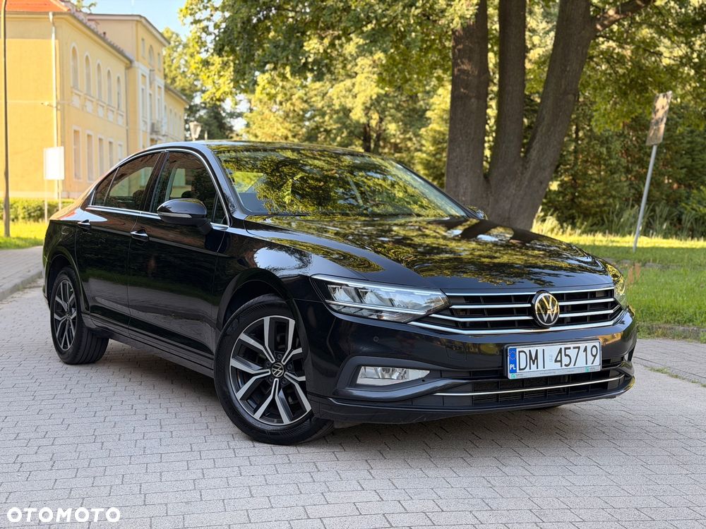 Volkswagen Passat 2.0 TDI EVO Business - 1