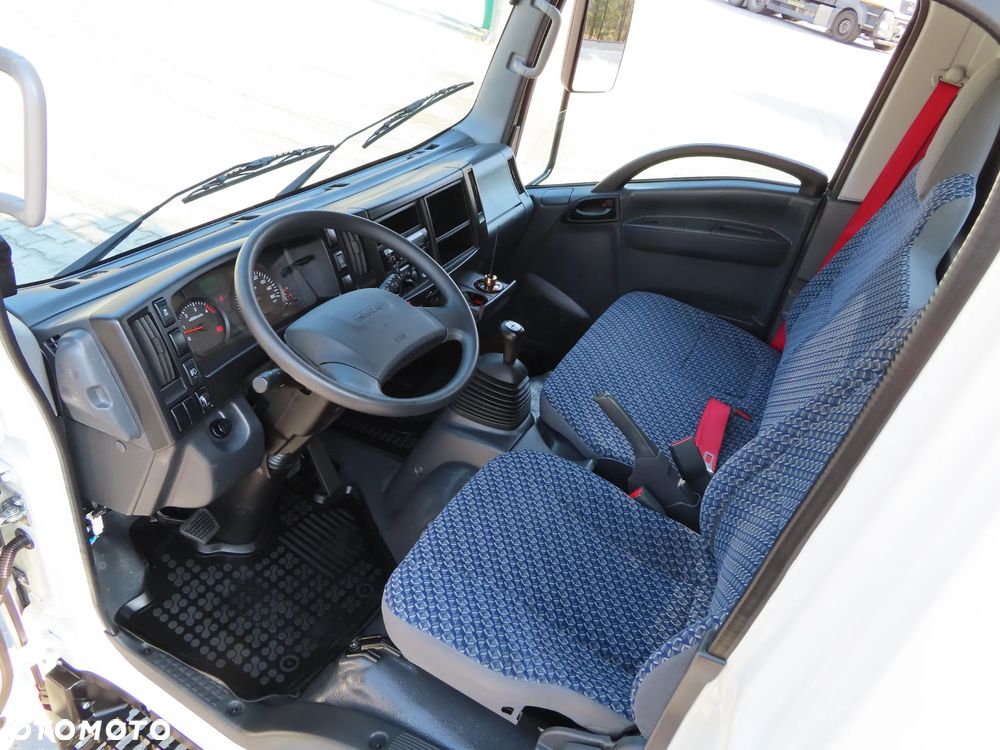 Iveco DAILY 50C15 Final Edition 3.0 L 150 KM Wywrotka Kiper Wywrot x 3 Str. 3658 mm Długi WYSOKIE BURTY 600 MM Renomowanej Firmy RomCar HAK 3500 Kg 20 Tys Km Przeb. Rozstaw Osi 2750 mm WZMACNIANY GWARANCJA FABRYCZNA Stan Auta JAK NOWY GOTOWY DOSTĘPNY POLECAM - 39
