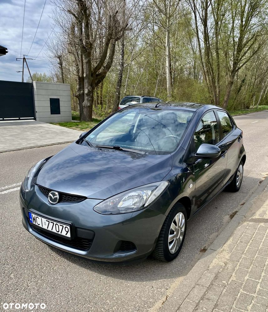 Mazda 2 - 1