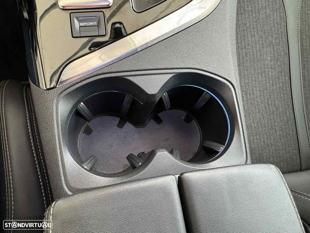 Peugeot 3008 1.5 BlueHDi GT Line EAT8 - 19